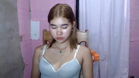 florloversweet1 online show from August 11, 8:27 am