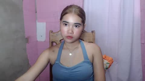 florloversweet1 online show from August 15, 7:45 am