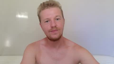 flower_haze online show from August 7, 5:29 am