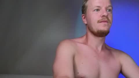 flower_haze online show from August 11, 2:02 am