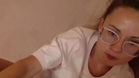 say meow and send tip  online show from July 18, 7:37 pm