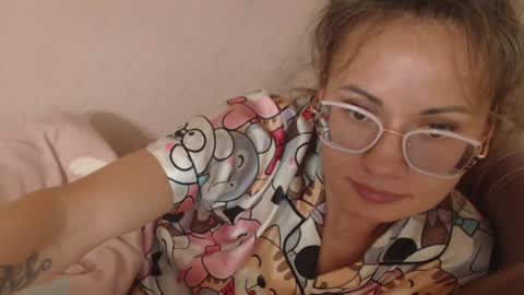 say meow and send tip  online show from July 21, 9:17 pm