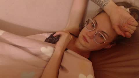 say meow and send tip  online show from August 6, 10:53 pm