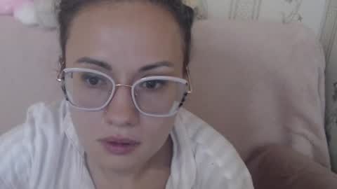 say meow and send tip  online show from August 14, 6:50 am