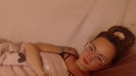 say meow and send tip  online show from August 3, 8:38 pm
