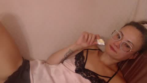 say meow and send tip  online show from August 5, 10:35 am