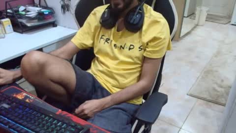 flowthefun online show from August 1, 11:33 pm