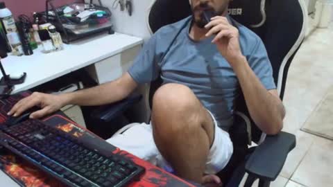 flowthefun online show from August 7, 1:16 am