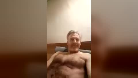 fluffy_slut online show from August 13, 3:20 am