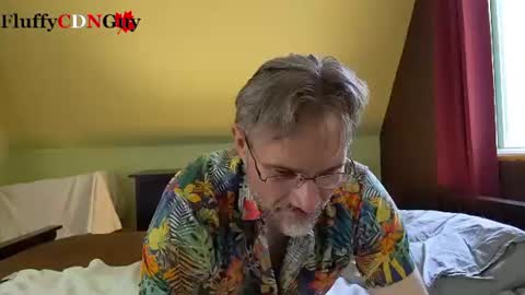 Fluffy Canadian Guy online show from July 24, 10:13 pm