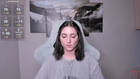 Lina online show from July 27, 6:30 am