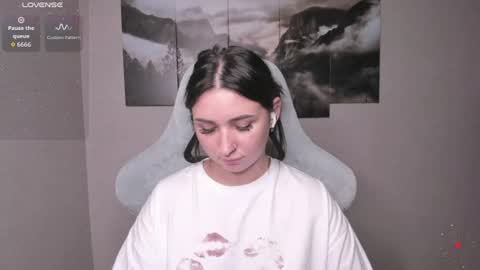 Lina online show from July 28, 4:18 am