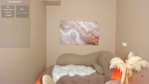 Lina online show from August 6, 12:42 am