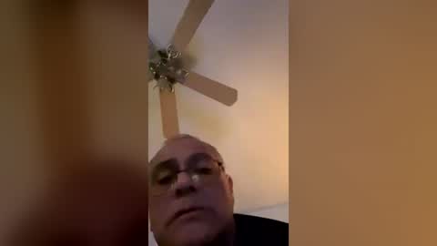 fonzo123c online show from August 2, 3:57 am