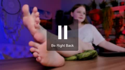 footfetish_baby online show from August 13, 5:27 pm