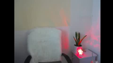 Luckyi online show from July 25, 3:10 am