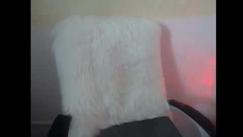 Luckyi online show from August 1, 5:02 am