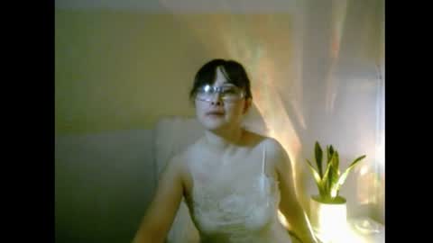 Luckyi online show from August 8, 4:40 pm