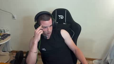 Ryan online show from July 31, 9:42 pm