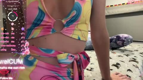 Elaine online show from July 15, 5:14 pm