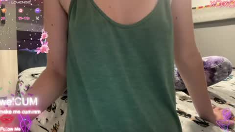 Elaine online show from August 8, 1:27 am
