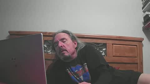 fountainofcumxix online show from April 20, 5:06 am