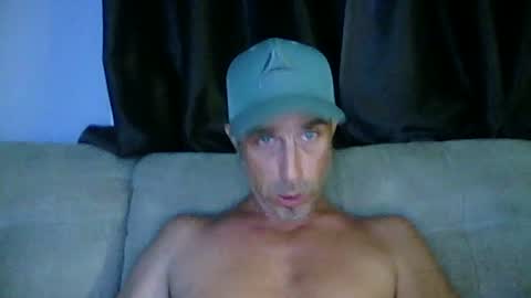fouraide42 online show from August 8, 3:39 am