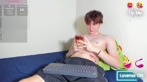 fox_prince_ online show from July 17, 3:06 am