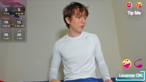 fox_prince_ online show from August 1, 9:04 am