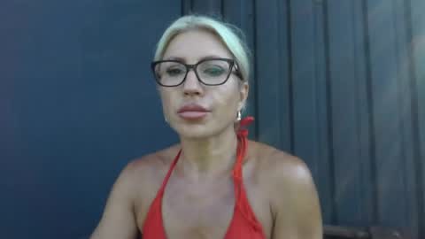 fox_red_lady7 online show from August 3, 1:40 pm