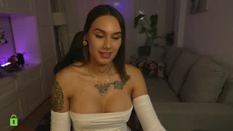 foxi_g online show from August 6, 10:20 pm