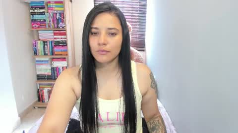 wen. online show from August 4, 2:14 pm
