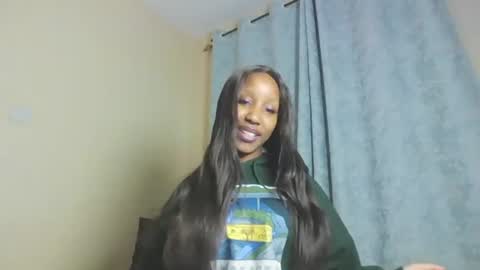 foxyatmidnite online show from August 16, 12:14 am