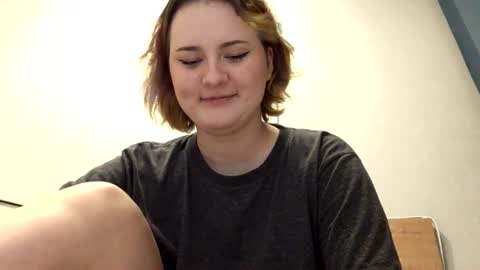 Kate online show from August 3, 4:36 pm