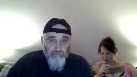 foxyfang online show from August 16, 2:37 am