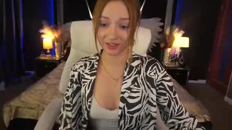 Maya online show from July 31, 5:29 pm