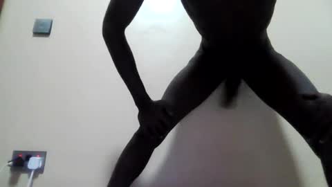 foyosextatainment online show from August 15, 3:05 pm