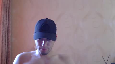 frame_tamer888 online show from August 13, 3:59 pm