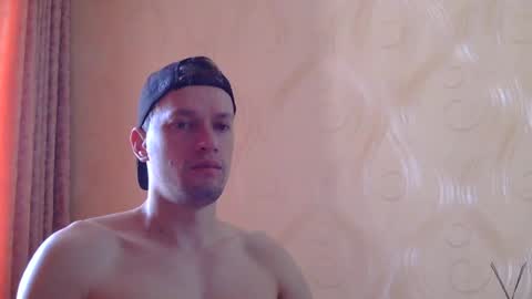 frame_tamer888 online show from August 14, 7:34 am