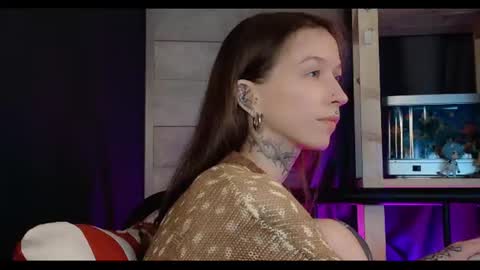 fran_bow online show from August 13, 7:39 pm