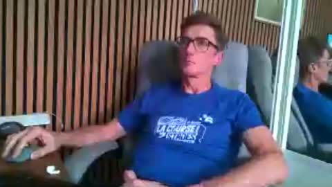 Alex online show from August 20, 3:40 pm