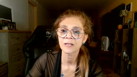 francelune online show from August 15, 2:21 pm