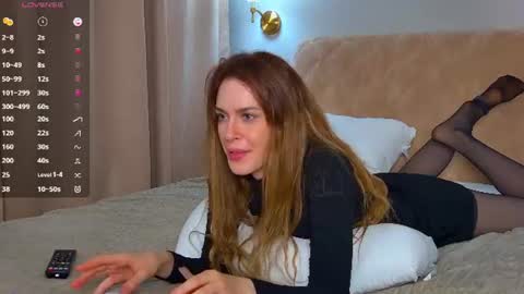 Frances online show from August 7, 11:38 pm