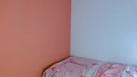 franchesca_hon11 online show from August 5, 4:27 pm