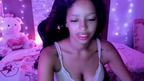 franchesca_hon11 online show from August 12, 2:36 am