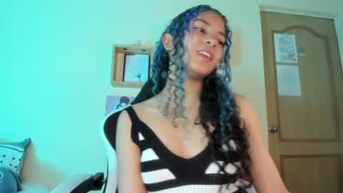franchezcaa online show from July 28, 1:17 pm