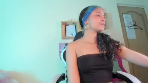 franchezcaa online show from August 8, 8:09 pm