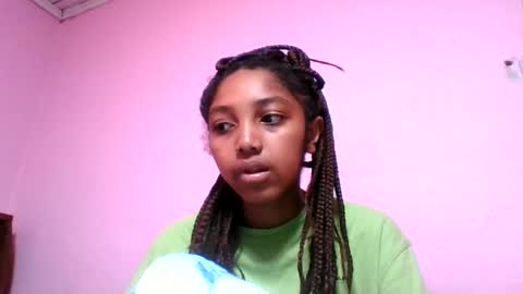 francia333068 online show from August 6, 5:39 am