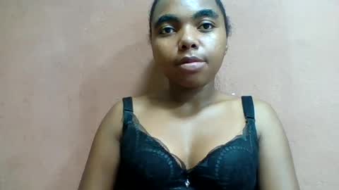 francia456881 online show from August 15, 4:33 pm