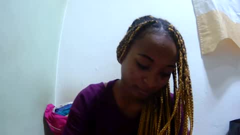 francine925426 online show from August 4, 6:27 pm